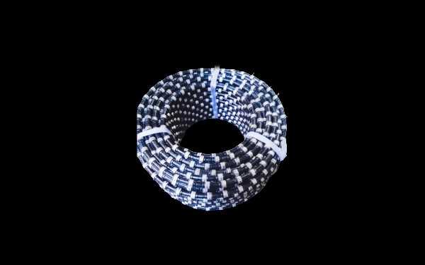 Diamond wire saw rope with sintered beads
